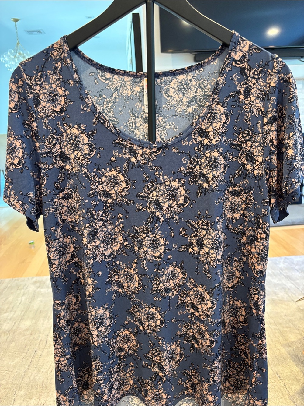 NWOT LuLaRoe Floral Tee - Picture 2 of 4